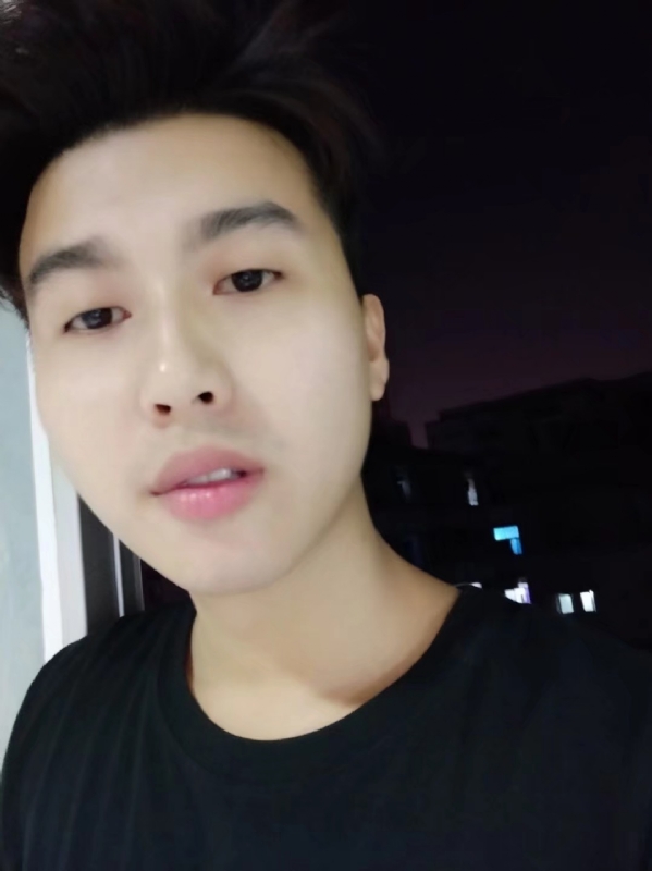 皮特王的第二张照片--梧州交友中心