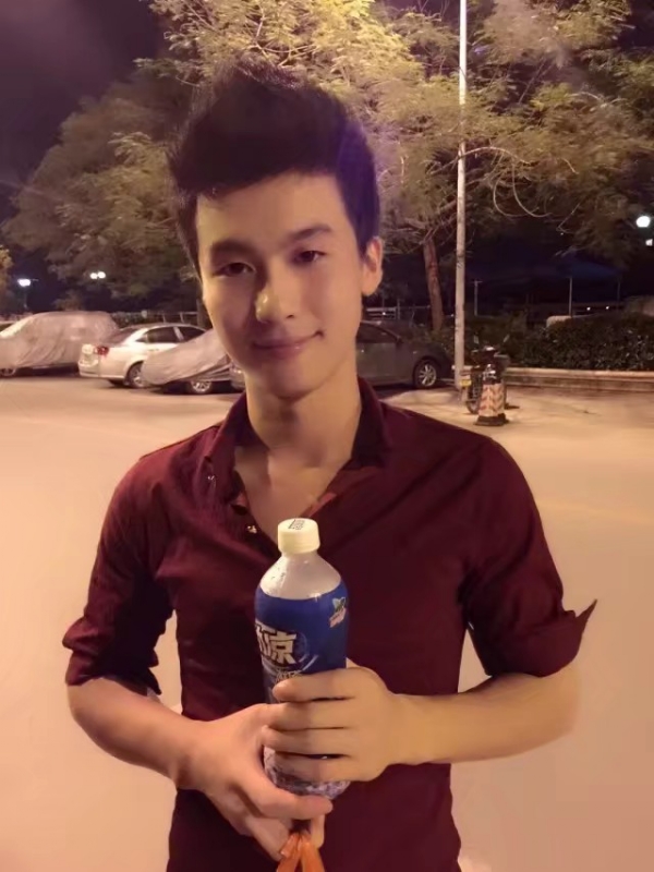 皮特王的第三张照片--梧州交友中心